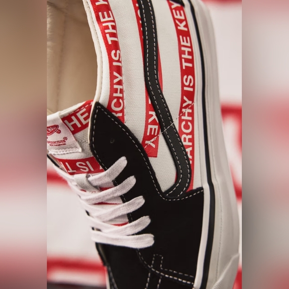 OTW by Vans X  Undercover Jun Takahashi Sk8-Mid Reissue 83 Lx *NWT* - Picture 2 of 12